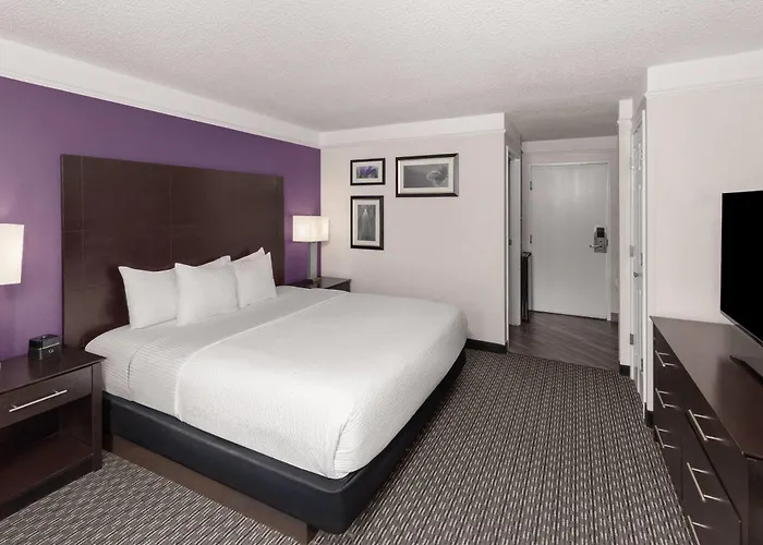 Hotel La Quinta By Wyndham Austin