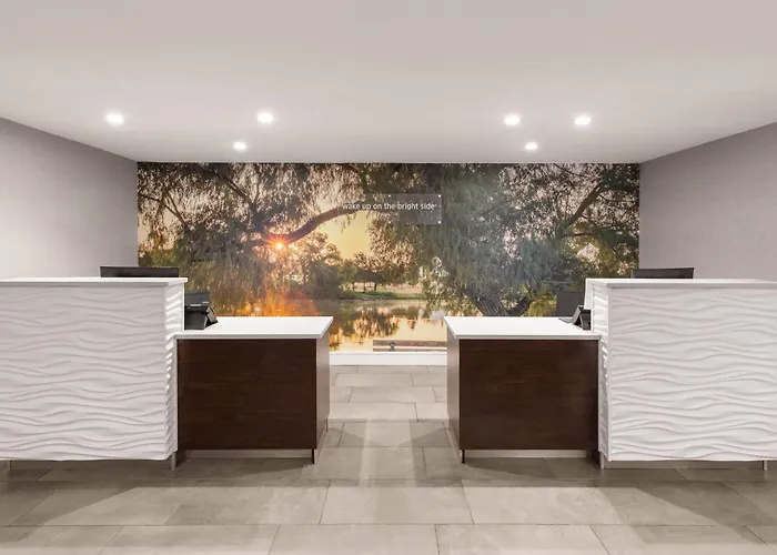 Hotel La Quinta By Wyndham Austin