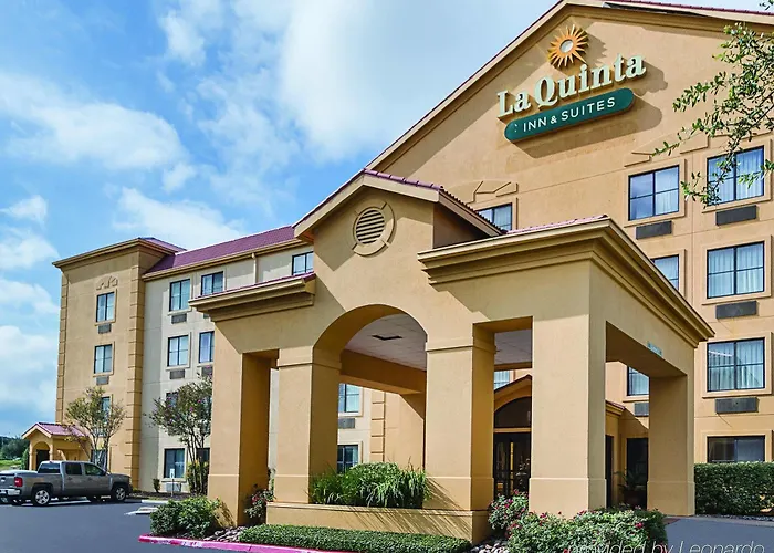 La Quinta By Wyndham Austin Hotel