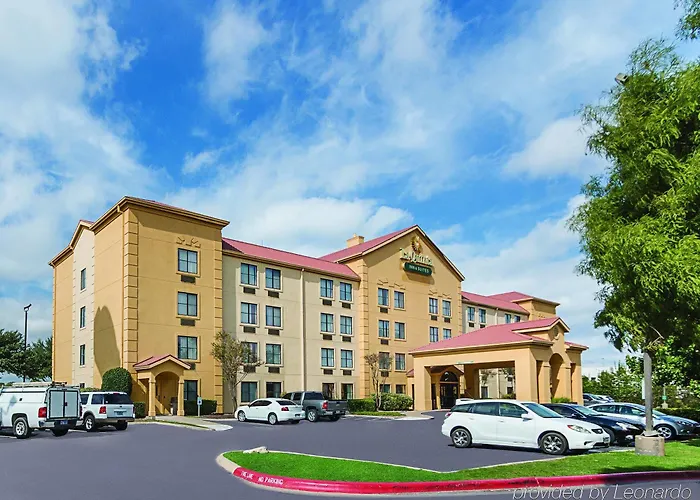 Hotel La Quinta By Wyndham Austin